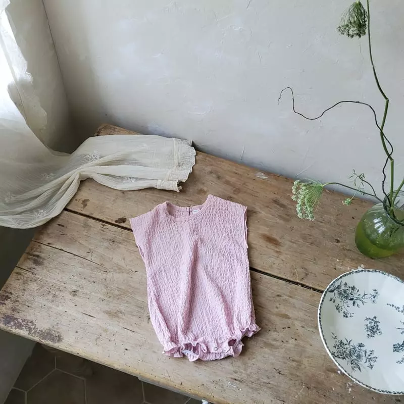 From J - Korean Baby Fashion - #babyoninstagram - Shake Volume Bodysuit - 8
