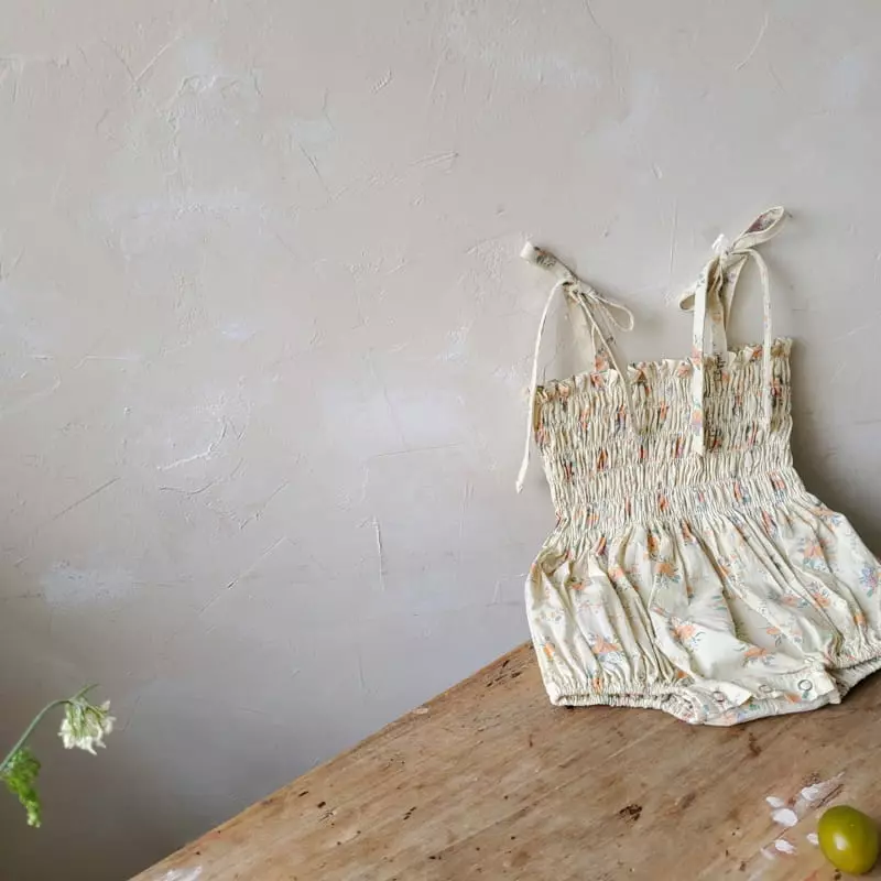 From J - Korean Baby Fashion - #babyootd - Hellen Flower Smocked Bodysuit - 9