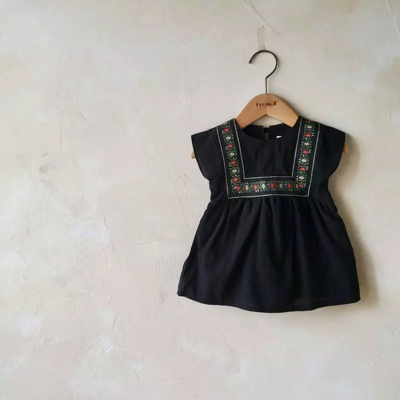 From J - Korean Baby Fashion - #babyootd - Esnic Embroidery Bodysuit - 7