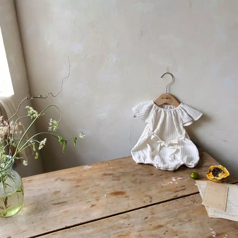 From J - Korean Baby Fashion - #babyoutfit - Knit Wing Bodysuit - 2
