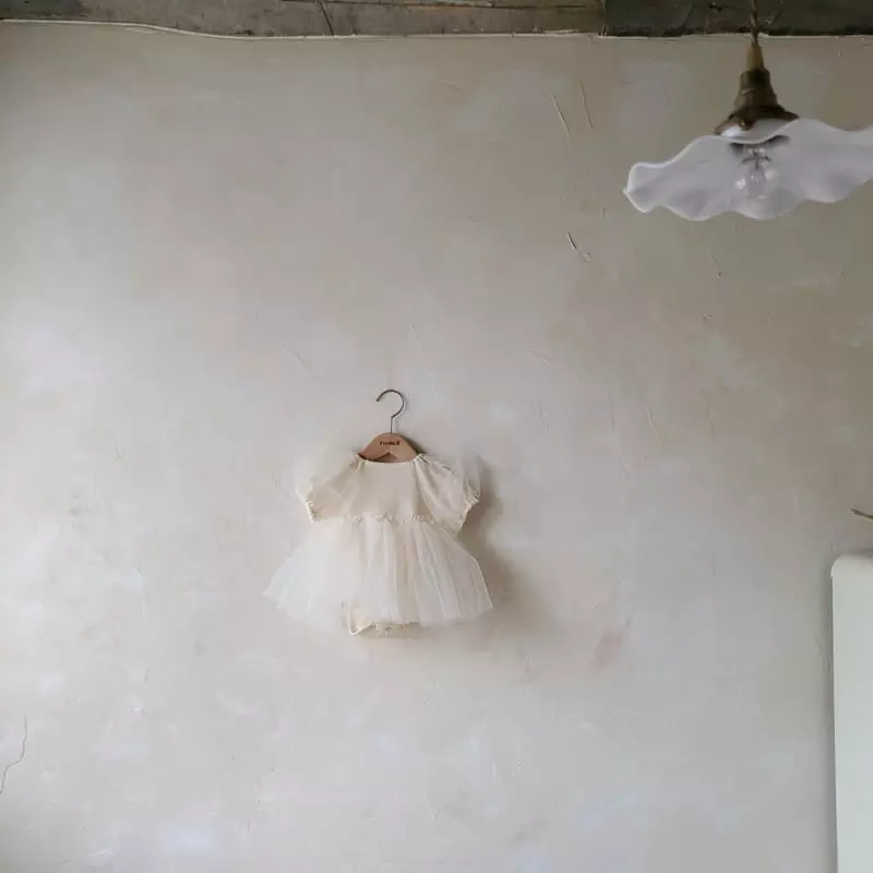From J - Korean Baby Fashion - #babyoutfit - Short Sleeveles Shasha Bodysuit - 12