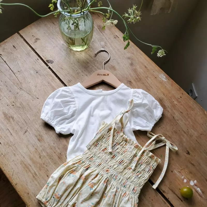 From J - Korean Baby Fashion - #babywear - Hellen Flower Smocked Bodysuit - 12