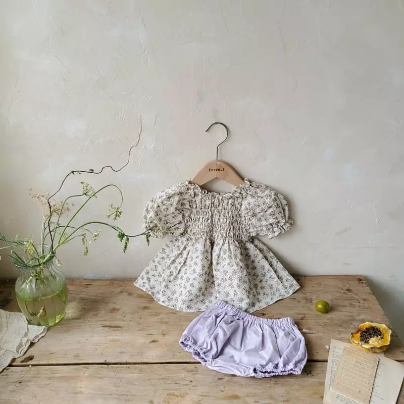 From J - Korean Baby Fashion - #onlinebabyshop - Benjamin Smocked Top Bottom Set - 2