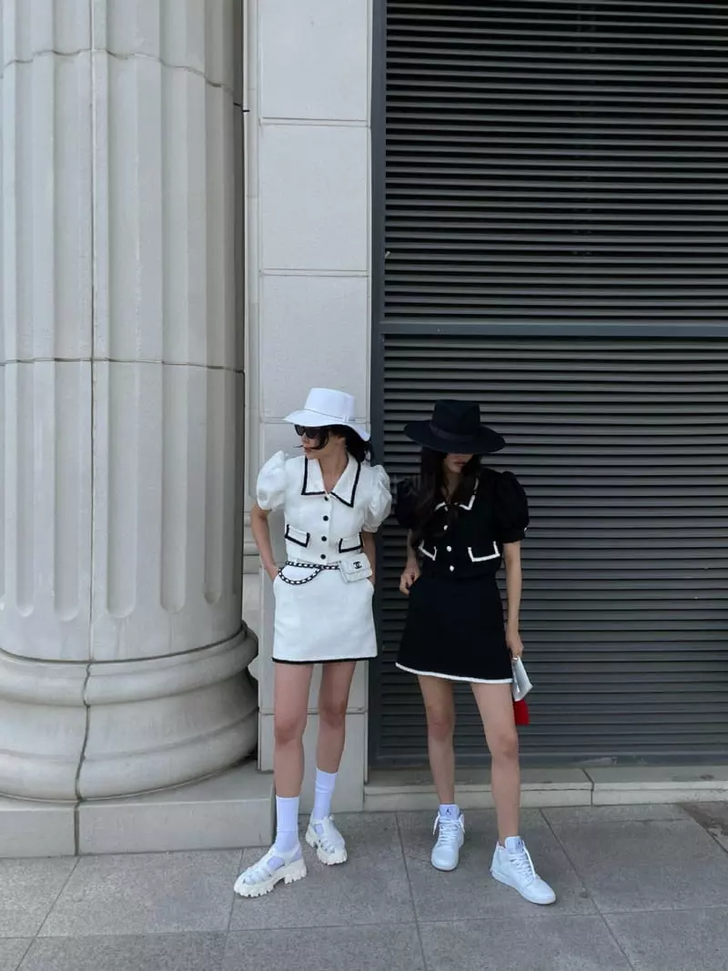 Gentlewoman - Korean Women Fashion - #momslook - Junny Skirt