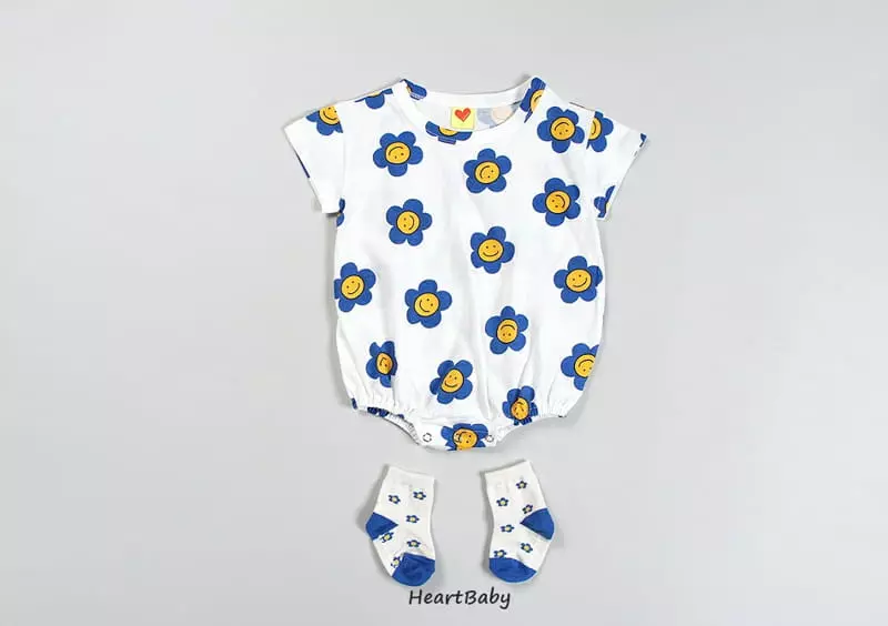 Heart Baby - Korean Baby Fashion - #onlinebabyboutique - Daisy Short Sleeves Bodysuit - 3