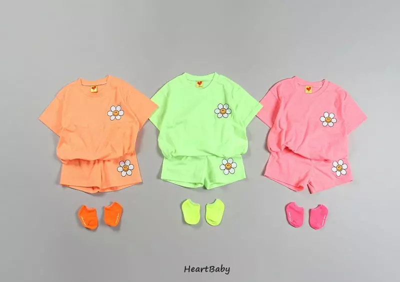 Heart Baby - Korean Children Fashion - #childofig - Neon Daisy Box Top Bottom Set