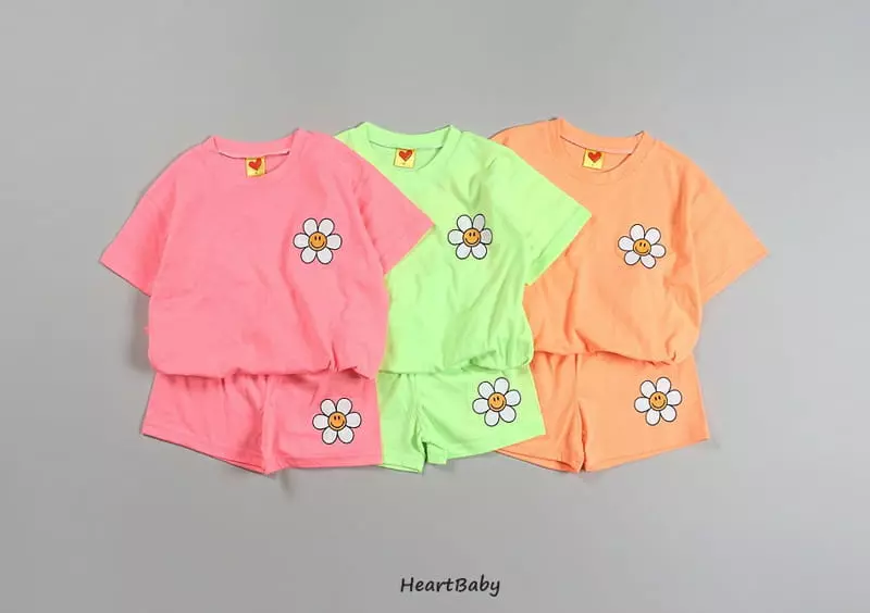 Heart Baby - Korean Children Fashion - #childrensboutique - Neon Daisy Box Top Bottom Set - 2