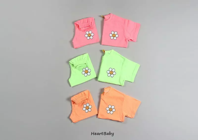 Heart Baby - Korean Children Fashion - #designkidswear - Neon Daisy Box Top Bottom Set - 3
