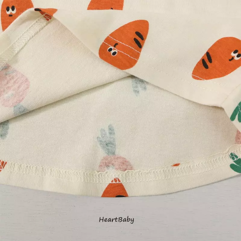 Heart Baby - Korean Children Fashion - #kidsshorts - Carrot Short Sleeves Top Bottom Set - 7