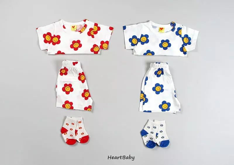 Heart Baby - Korean Children Fashion - #toddlerclothing - Daisy Short Sleeves Top Bottom Set - 2