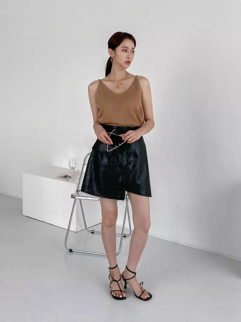 Highcolor - Korean Women Fashion - #momslook - Chu Sleeveless - 2