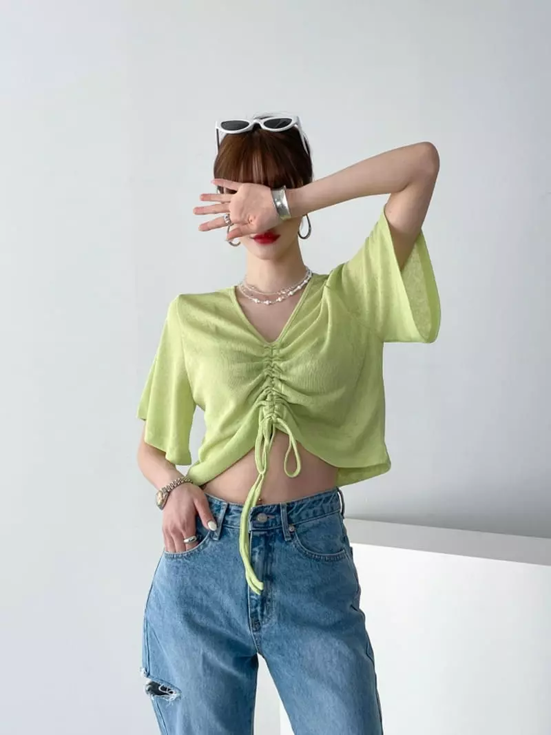 Highcolor - Korean Women Fashion - #romanticstyle - Rose Tunnel Tee