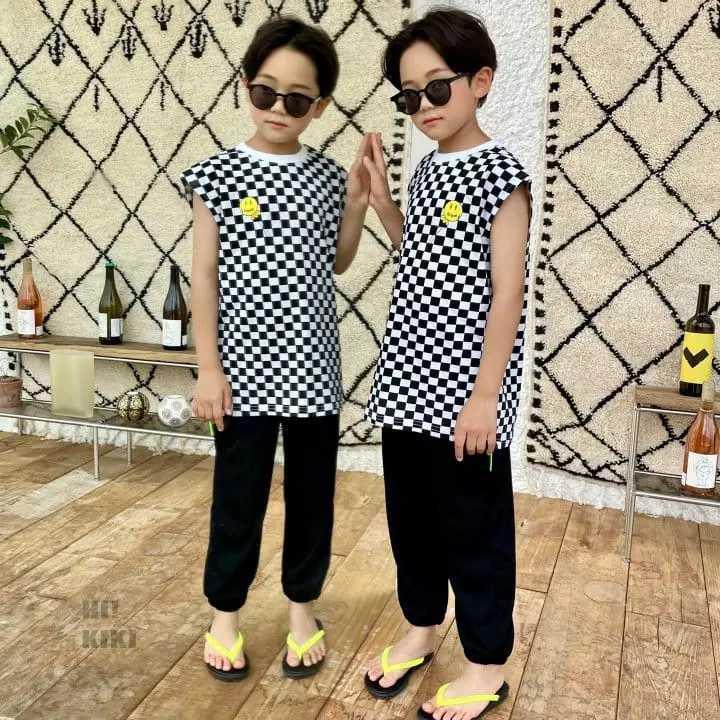 Hikiki - Korean Children Fashion - #childofig - Checker Sleeveless Tee - 7