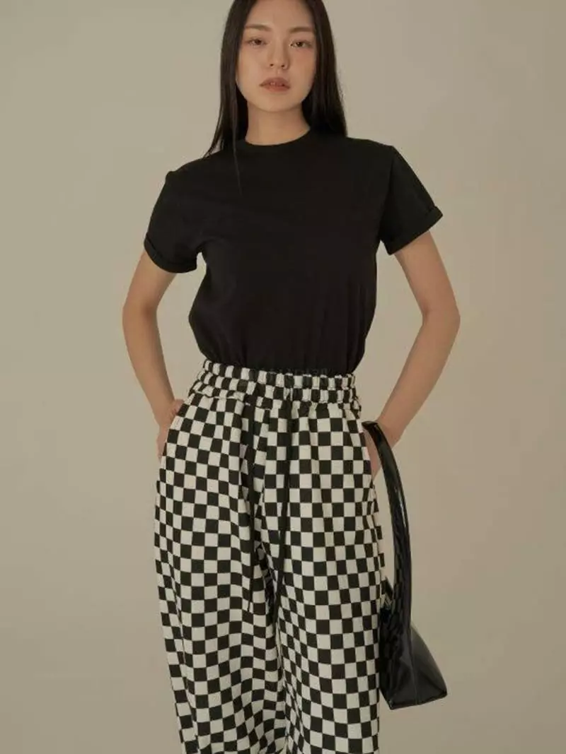 Howl - Korean Women Fashion - #romanticstyle - Cabra Tee
