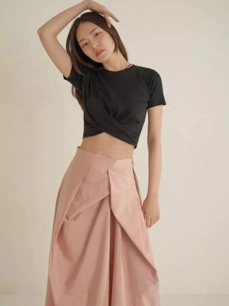 Howl - Korean Women Fashion - #womensfashion - Twist Tee - 4