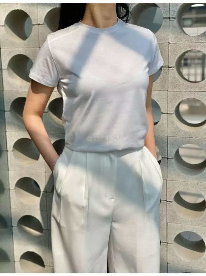 Howl - Korean Women Fashion - #womensfashion - Shoulder Tee - 2