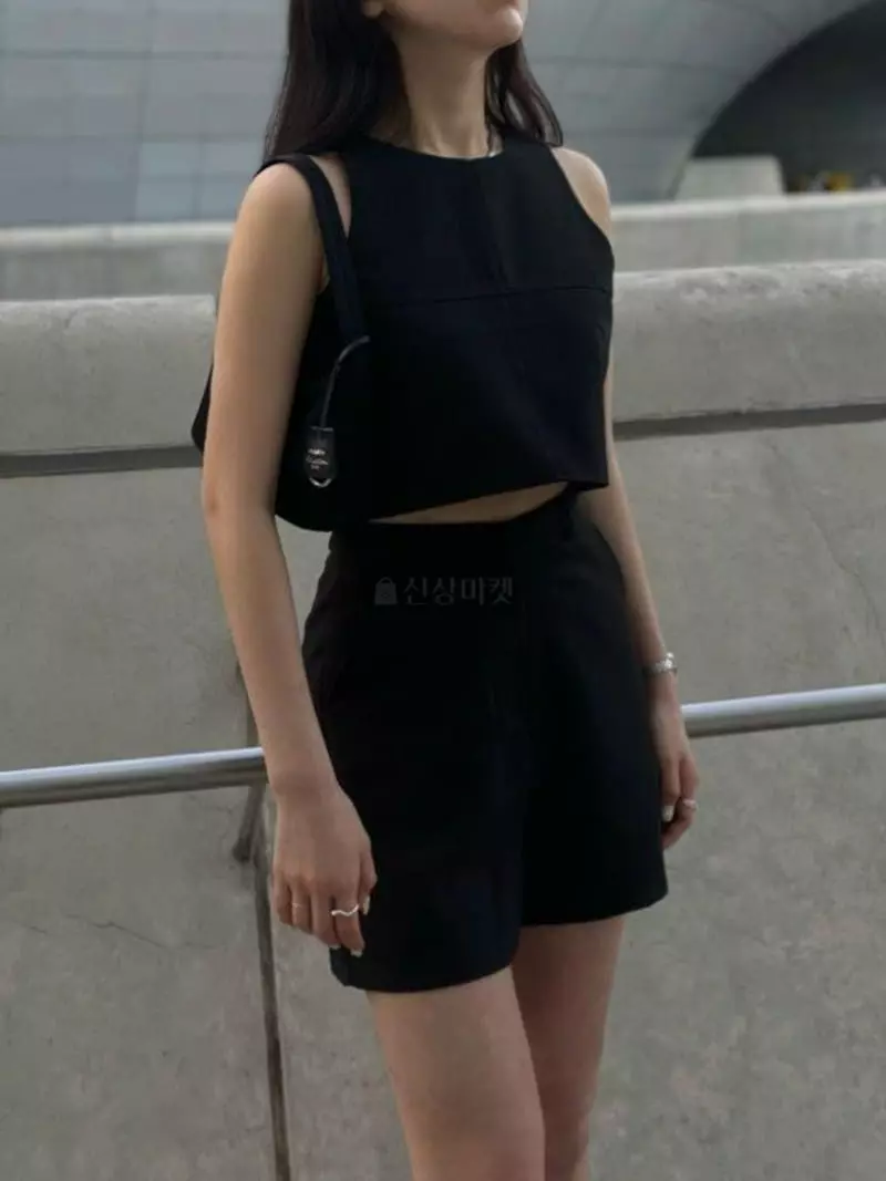 Howl - Korean Women Fashion - #womensfashion - Apple Twid Top - 2