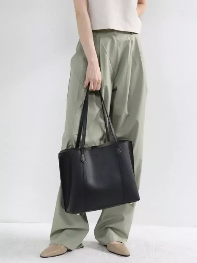 Inni - Korean Women Fashion - #momslook - To You Pin Tuck PANts - 2