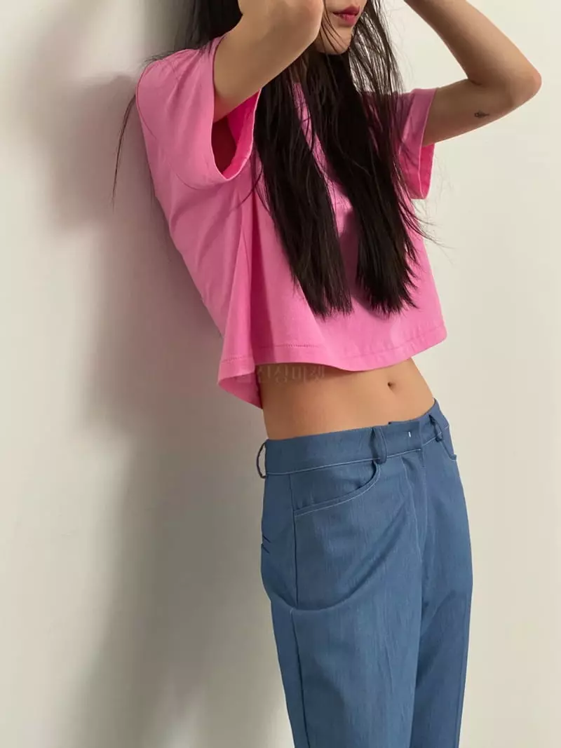 Inni - Korean Women Fashion - #momslook - Crop Short Sleeves Tee - 2