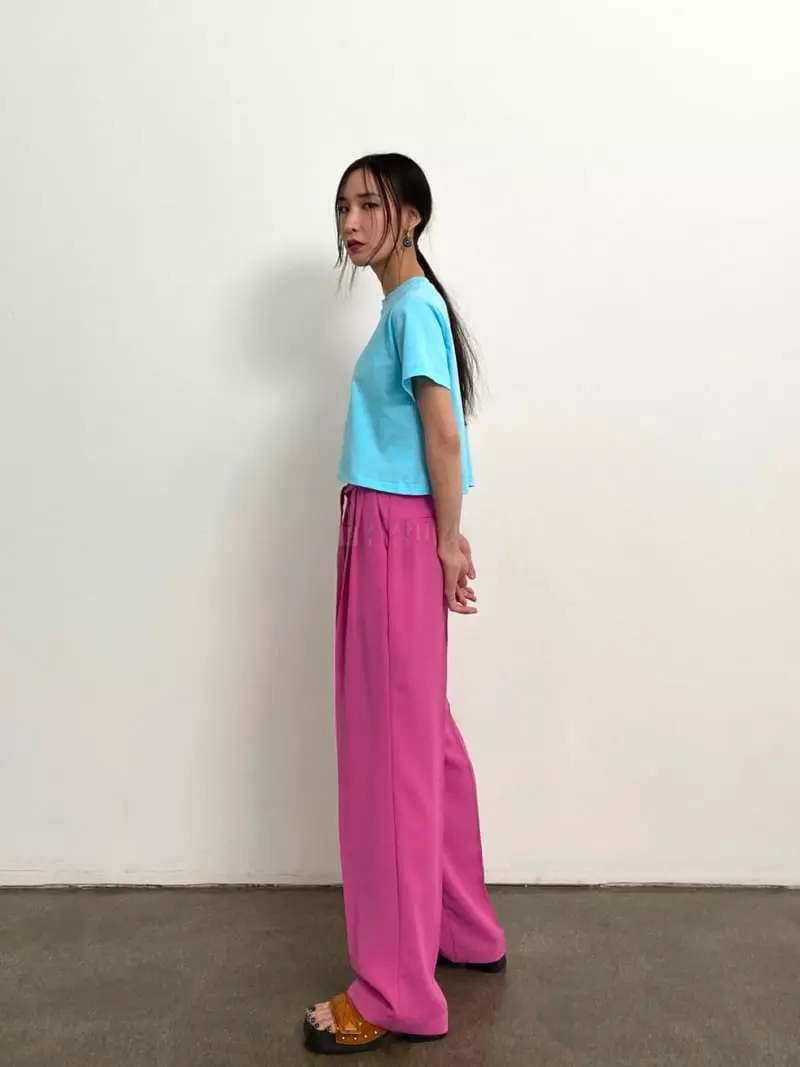 Inni - Korean Women Fashion - #womensfashion - Short Sleeves Crop Tee - 4