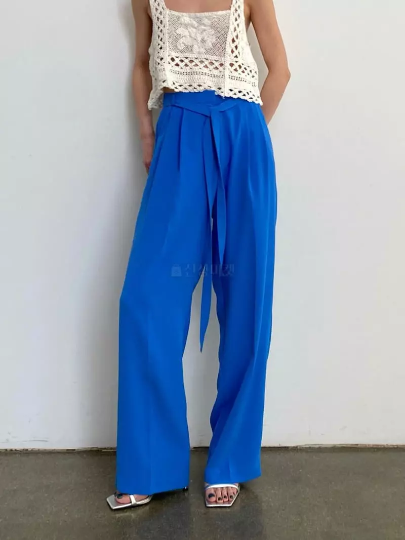 Inni - Korean Women Fashion - #momslook - Belt Pintuck PANts