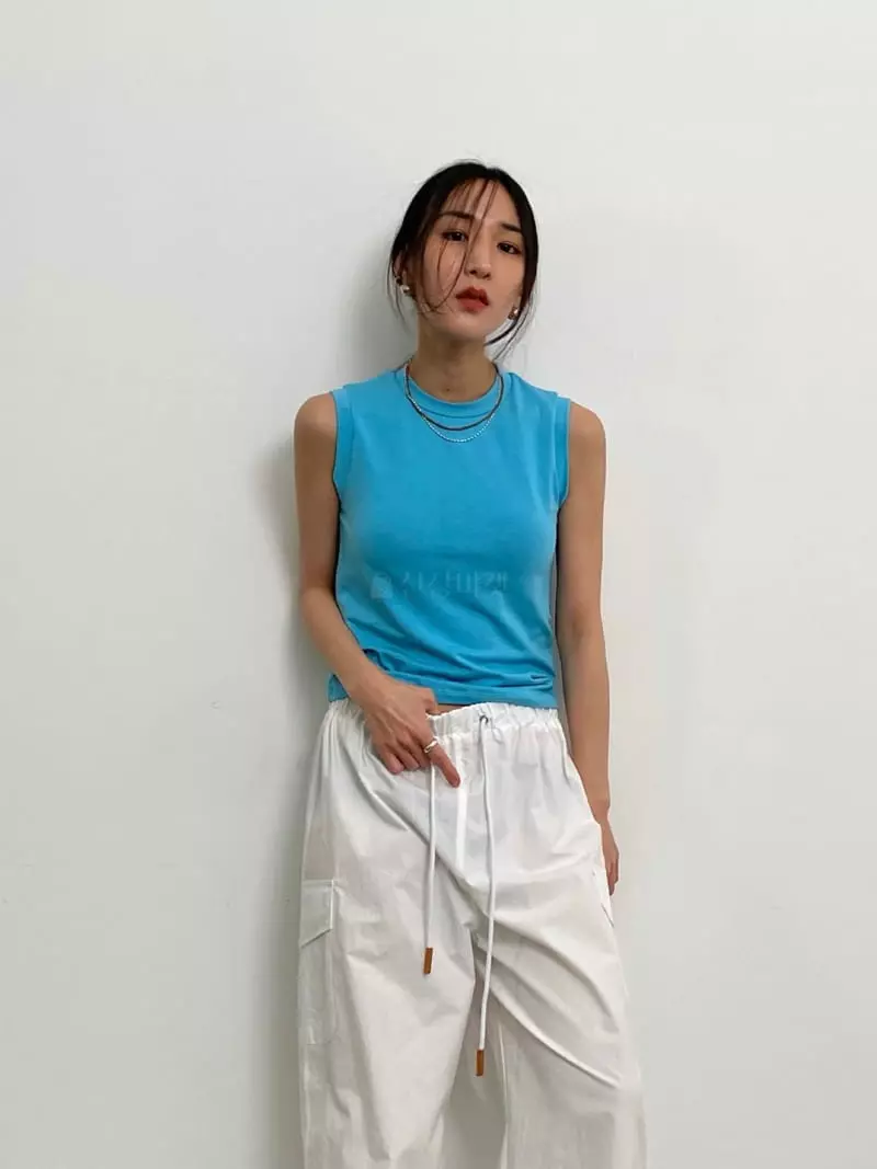 Inni - Korean Women Fashion - #momslook - Basic Sleeveless - 2