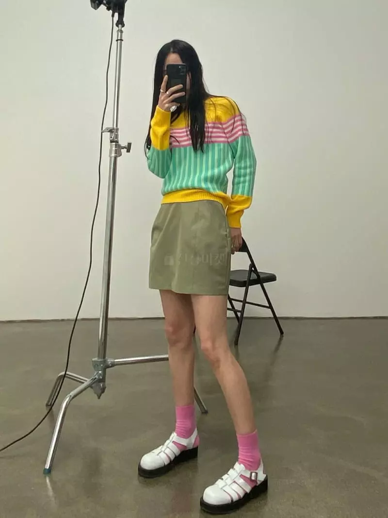 Inni - Korean Women Fashion - #momslook - Micro Mini Skirt - 2