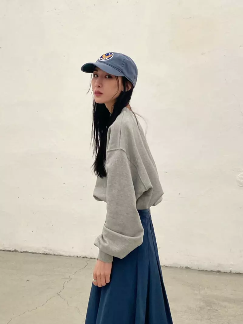 Inni - Korean Women Fashion - #thatsdarling - Yocco Sweatshirt - 2