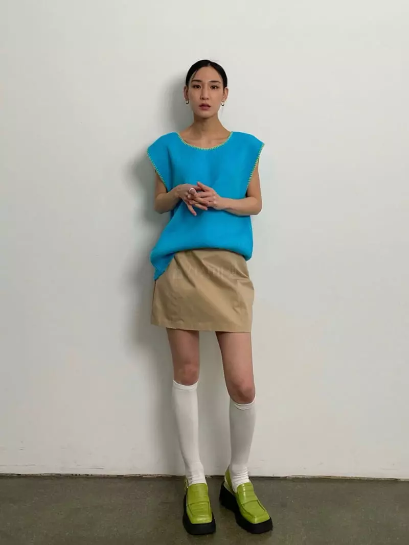 Inni - Korean Women Fashion - #thatsdarling - Neadle Vest Knit - 3