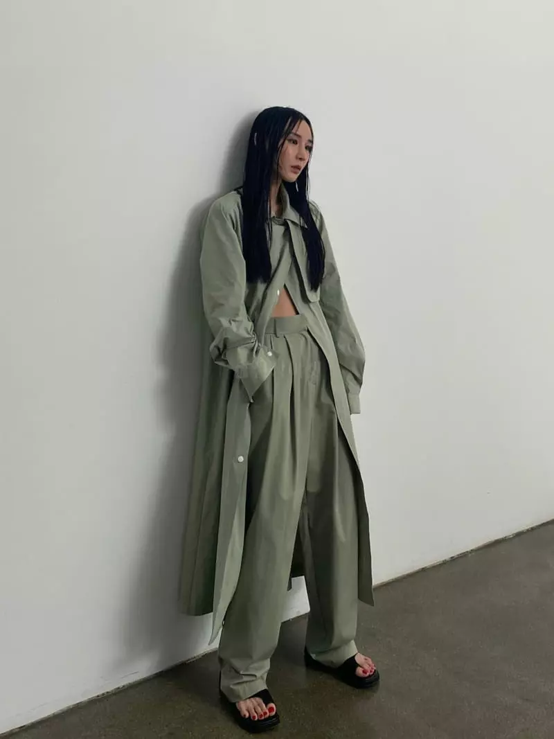 Inni - Korean Women Fashion - #thatsdarling - Wing Truch Coat - 4