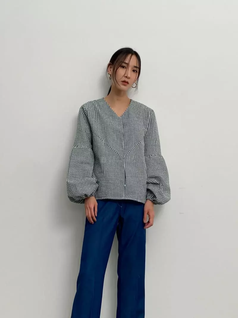 Inni - Korean Women Fashion - #thelittlethings - Gobang V Blouse