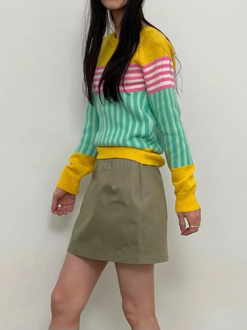 Inni - Korean Women Fashion - #womensfashion - Piano Stripes Knit - 2