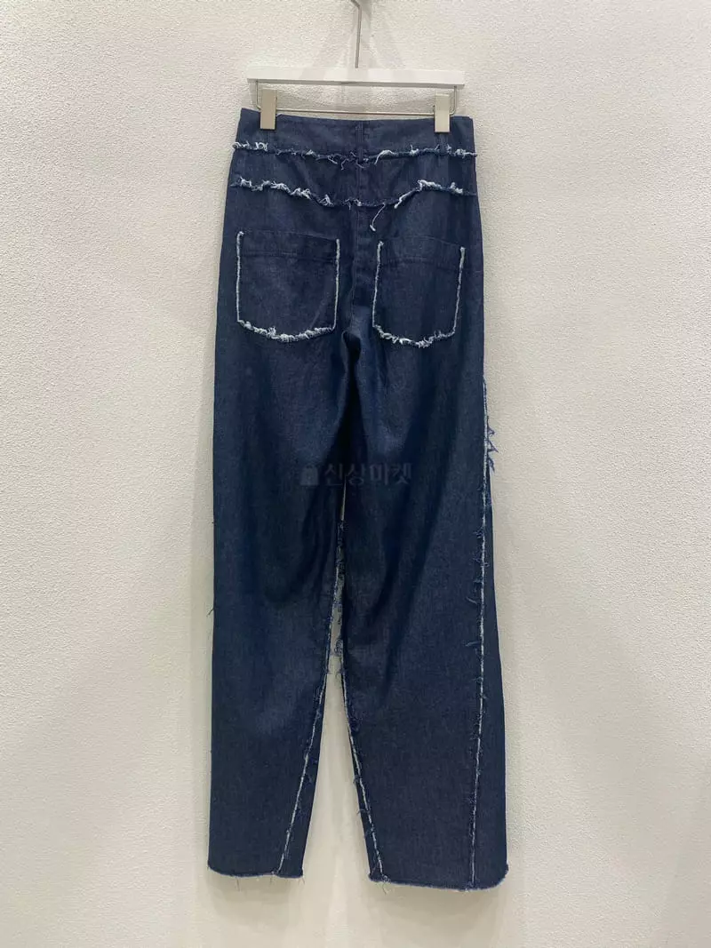 Inni - Korean Women Fashion - #womensfashion - Fringi Jeans