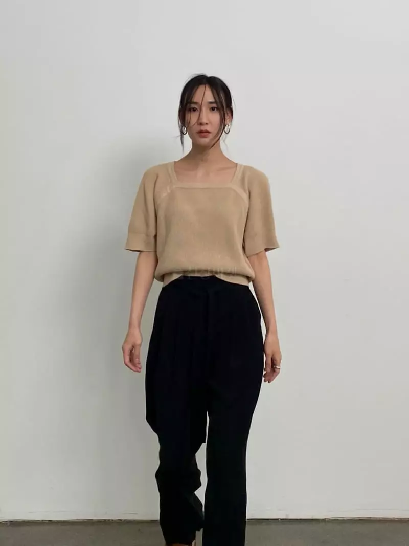 Inni - Korean Women Fashion - #womensfashion - Square Neck Knit - 2