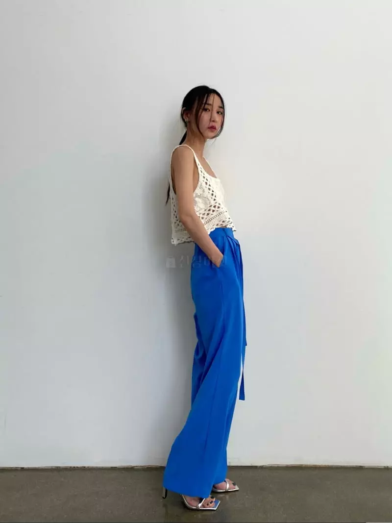 Inni - Korean Women Fashion - #womensfashion - Belt Pintuck PANts - 2