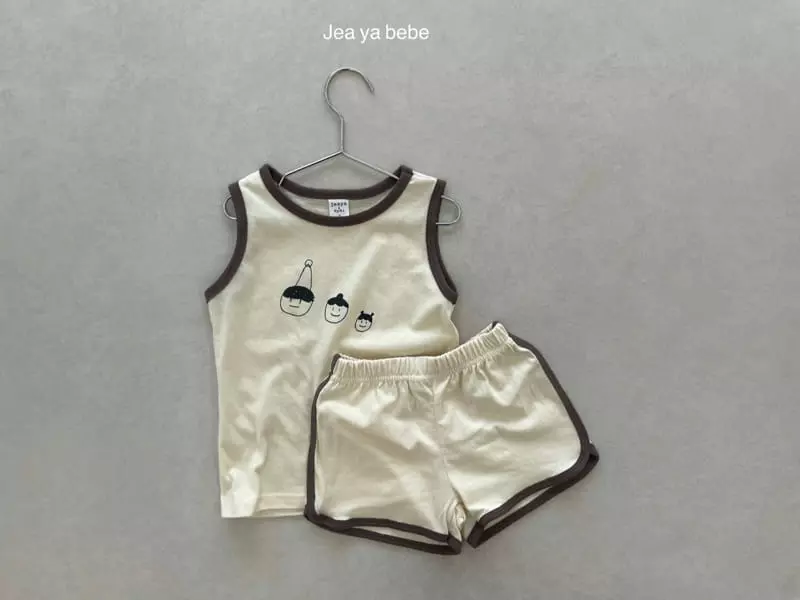 Jeaya & Mymi - Korean Children Fashion - #kidsshorts - Family Top Bottom Set - 5