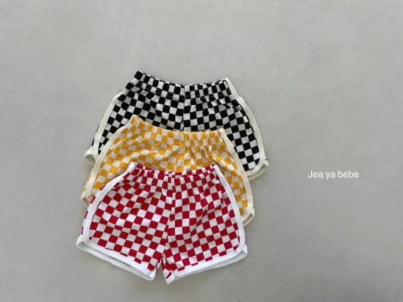 Jeaya & Mymi - Korean Children Fashion - #littlefashionista - Chess Piping Shorts - 2