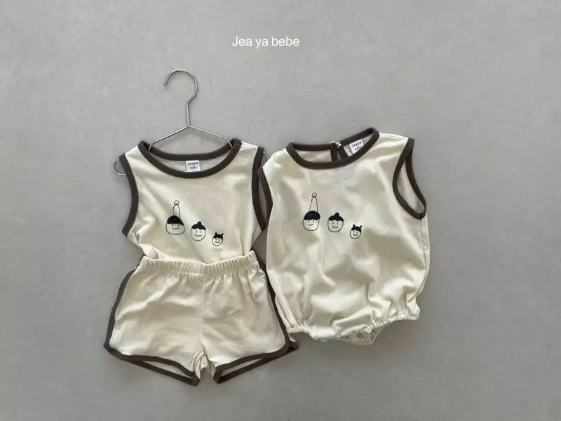 Jeaya & Mymi - Korean Children Fashion - #magicofchildhood - Family Top Bottom Set - 10