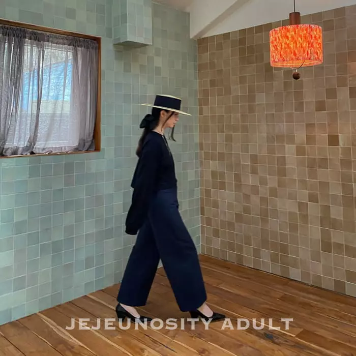 Jejeunosity - Korean Women Fashion - #romanticstyle - Mom Musk Tee - 2