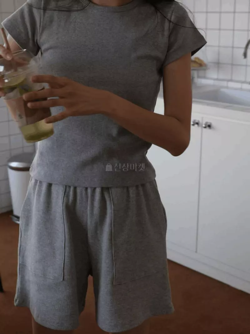 Jinsim - Korean Women Fashion - #momslook - Poki Shorts