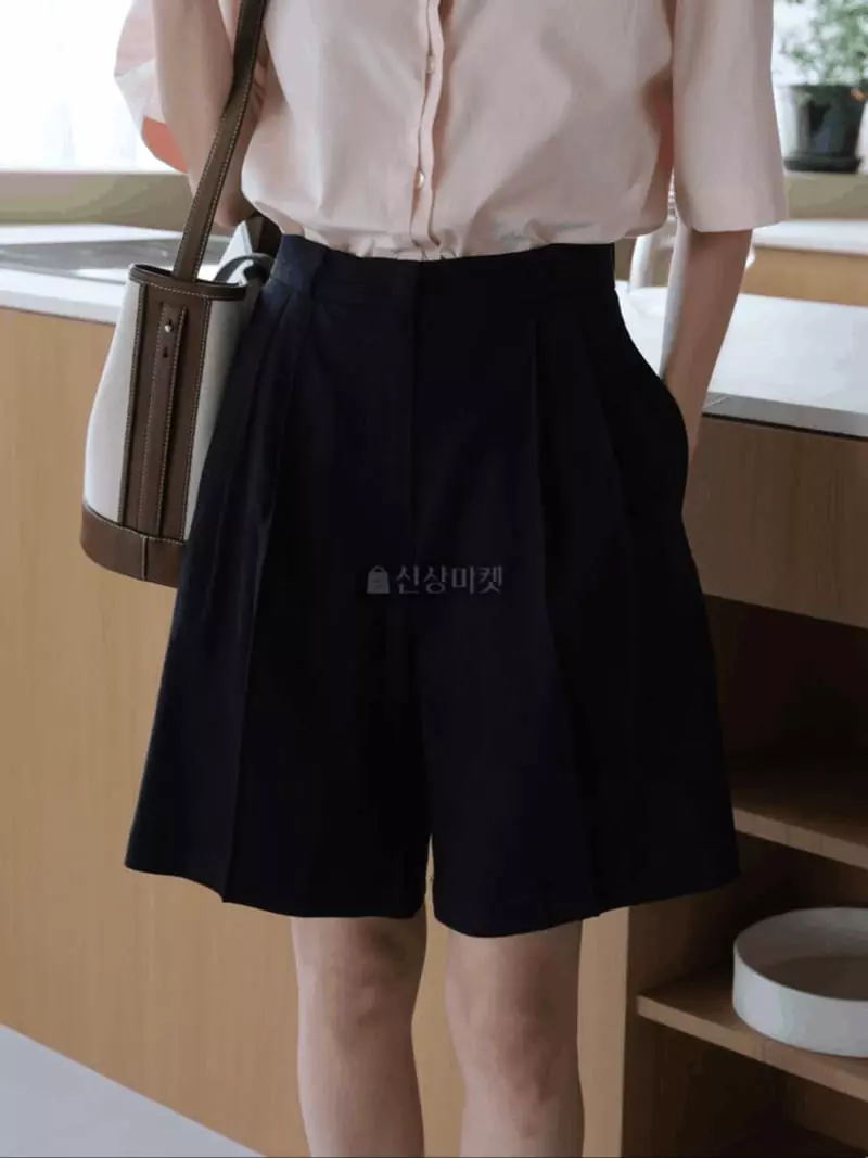 Jinsim - Korean Women Fashion - #momslook - Half Shorts