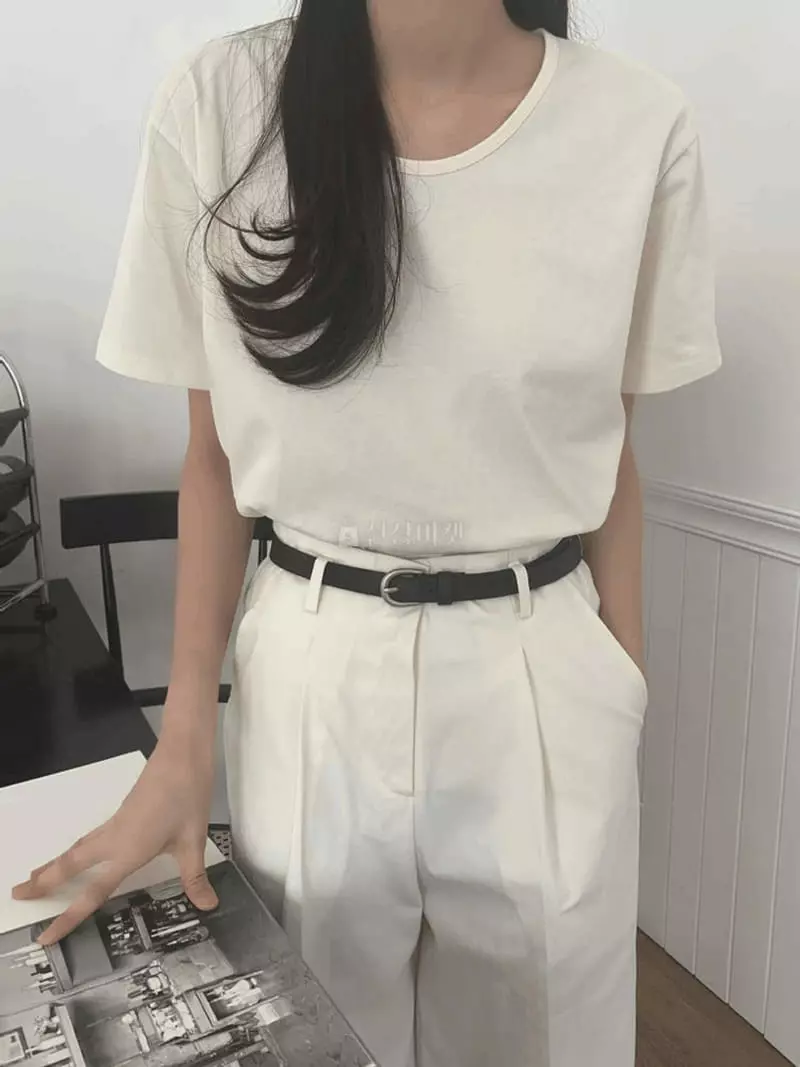 Jinsim - Korean Women Fashion - #womensfashion - Silket U Neck Tee - 9