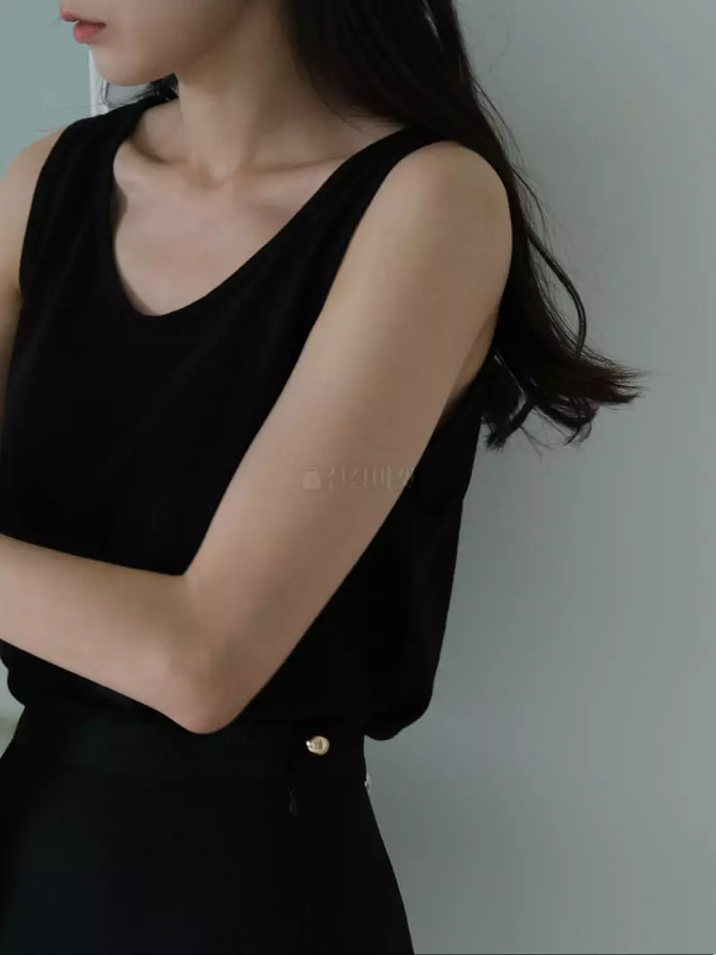 Jinsim - Korean Women Fashion - #womensfashion - Moa Sleeveless - 12