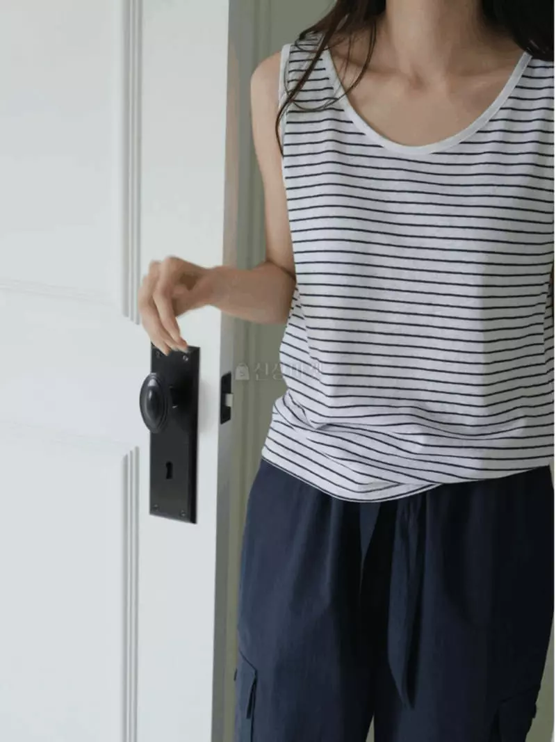 Jinsim - Korean Women Fashion - #womensfashion - Moa Sleeveless - 8