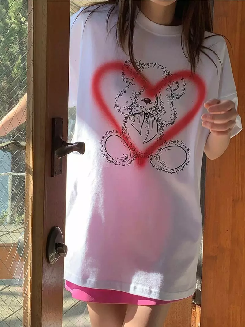 Jkichi - Korean Women Fashion - #restrostyle - Bear Heart Tee - 3