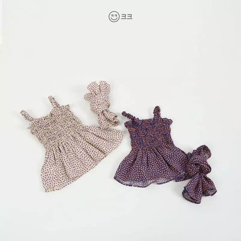 Kk - Korean Children Fashion - #childrensboutique - Rollin Smocked Top Bottom Set - 7