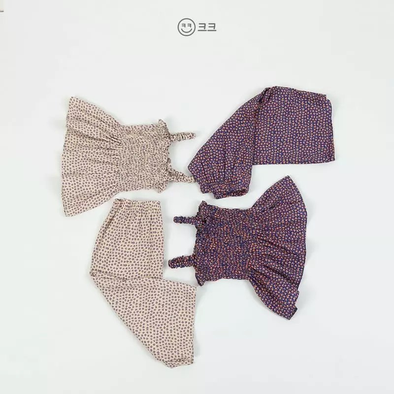 Kk - Korean Children Fashion - #fashionkids - Rollin Smocked Top Bottom Set - 10