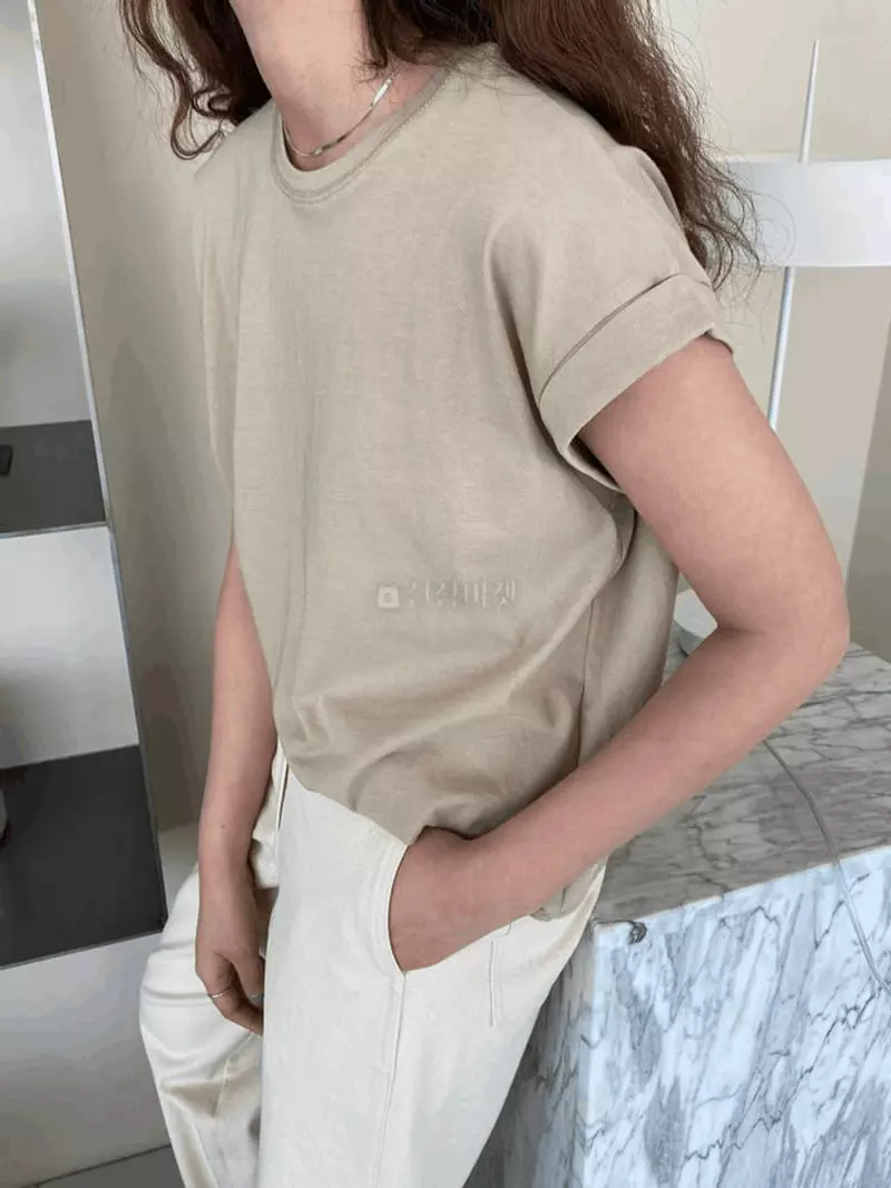 Knock - Korean Women Fashion - #thatsdarling - Roll-up Tee - 2