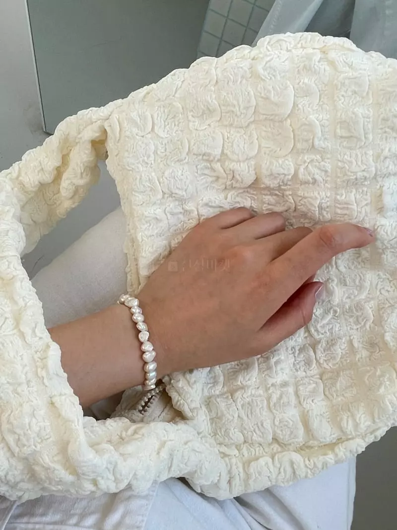Lapin - Korean Women Fashion - #momslook - Moddang Pearl Bracelet - 3