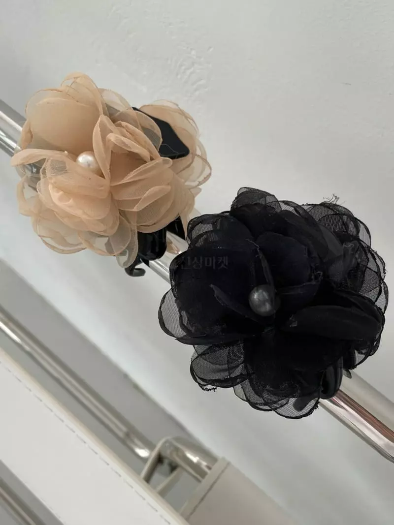 Lapin - Korean Women Fashion - #womensfashion - Pearl Flower Hairpin